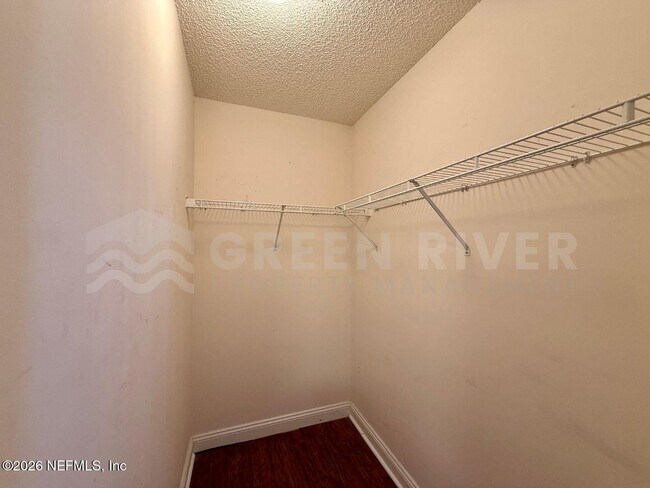 Building Photo - 2927 Waters View Cir