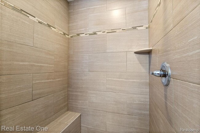 Building Photo - 68 Biltmore Blvd