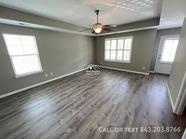 Building Photo - 146 Hickory Ridge Way