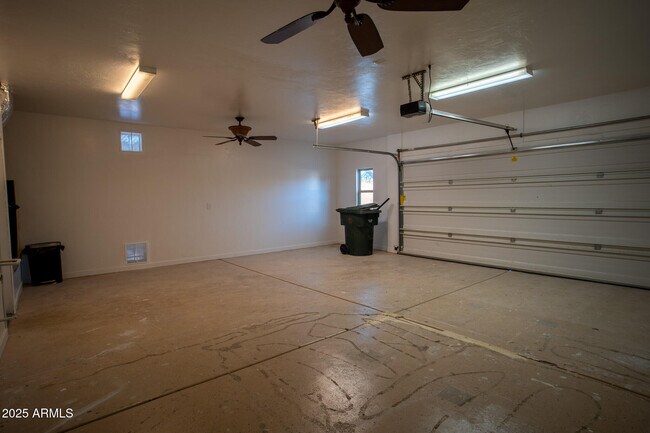 Building Photo - 2599 Copper Sky Dr