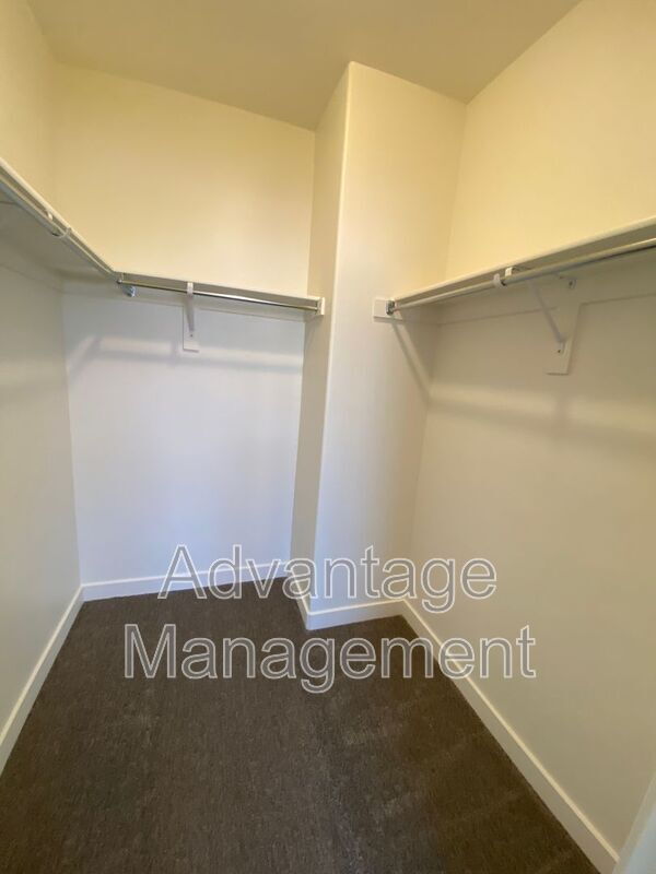 Building Photo - 531 S 1080 W