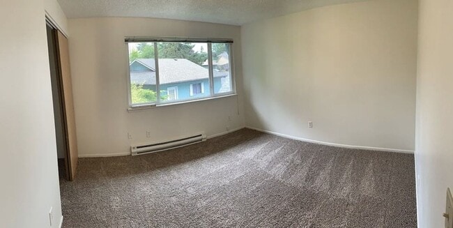 Building Photo - $1,850 - Two-Story, Two Bedrooms, One Bath Duplex, Close To Park, Ready To Lease