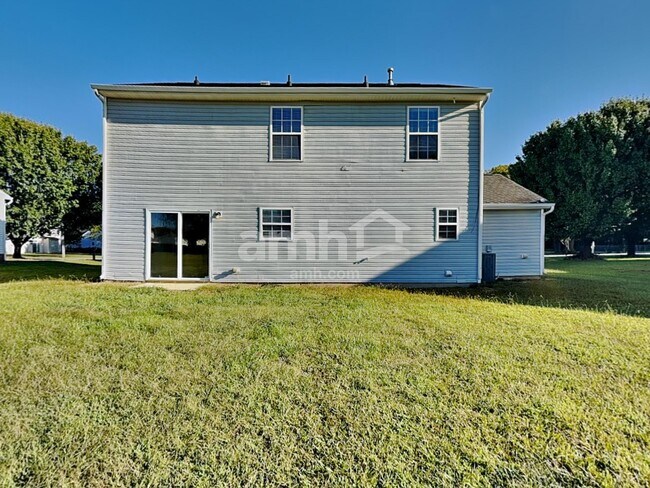 Building Photo - 1208 Scarlett Dr