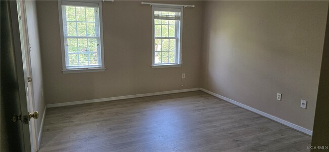 Building Photo - 5204 Avery Green Dr