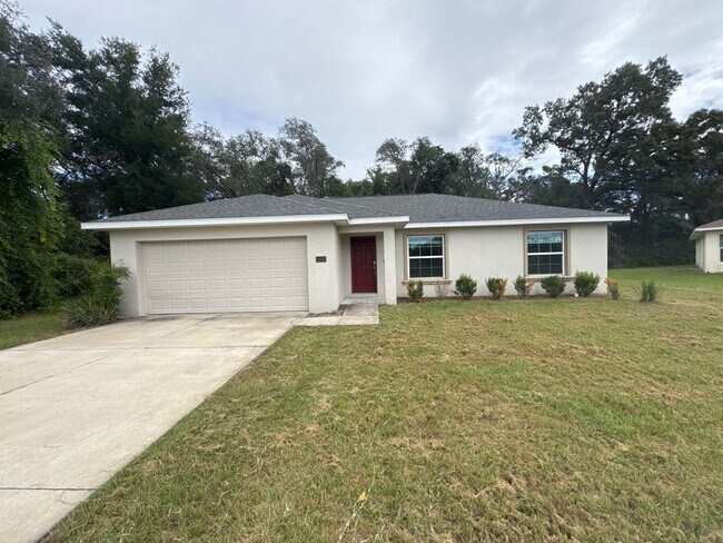 Building Photo - Desirable SW Ocala Neighborhood 3/2/2 **Wo...