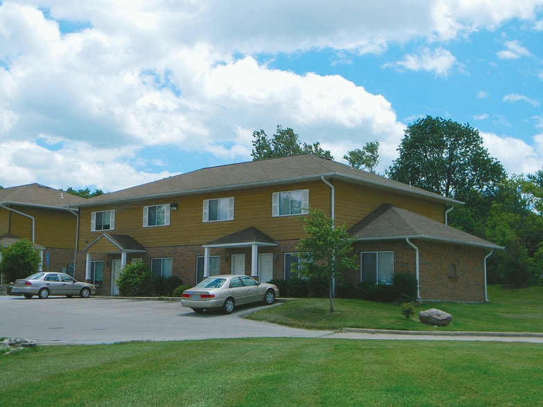 Lake Broadway Townhomes 1103 W Broadway Columbia MO 65203 Apartment