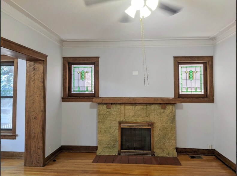 Primary Photo - 6642 N Newgard Ave