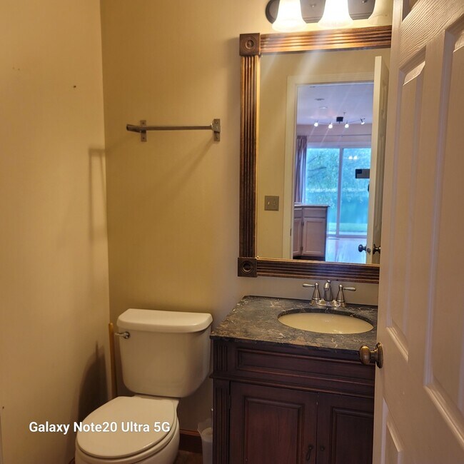 Building Photo - 1431 Orleans Dr