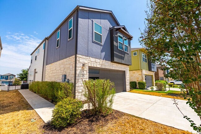 Building Photo - 7400 Travertine Spring Dr