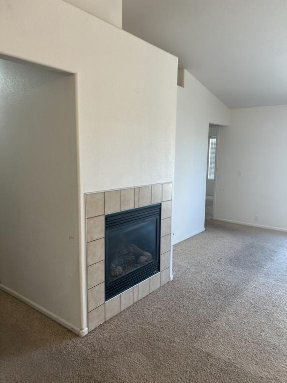 Building Photo - 8703 Silver Glen Dr
