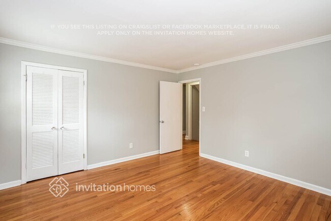 Building Photo - 5800 Amity Pl