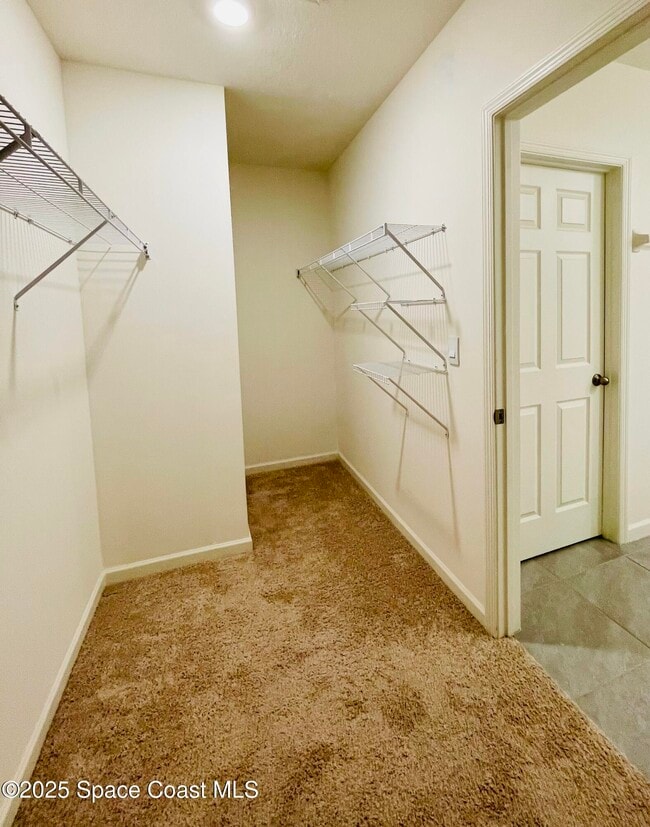 Building Photo - 7351 Amethyst Ave