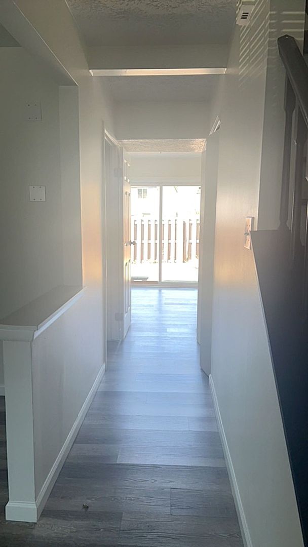 Building Photo - Coming Soon! Three Bedroom Townhome!!