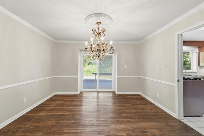 Building Photo - 602 Middlebrooks Cir