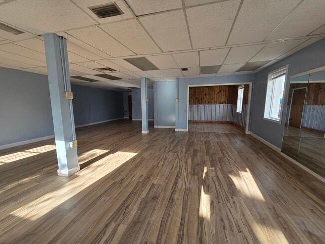 Building Photo - 131 N Jefferson St