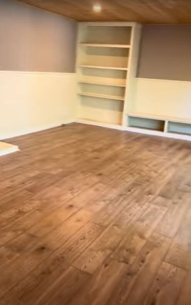 Building Photo - HAYWARD HILLS!!! BEAUTIFUL TWO STORY HOUSE...