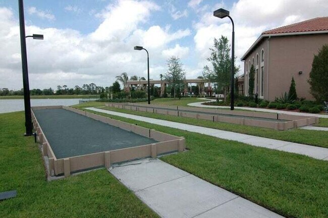 Building Photo - 9051 SW Pepoli Way