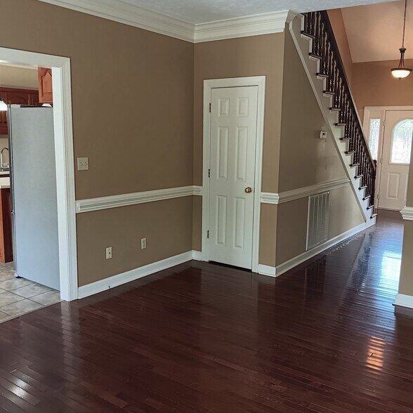 Building Photo - 62 Sommersby Dr