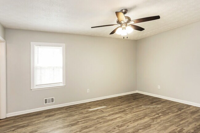 Building Photo - 308 Winchester Ct