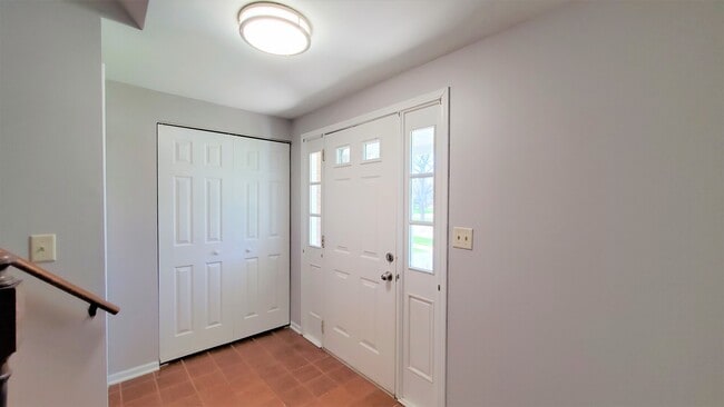Building Photo - 2610 Arrowwood Ln