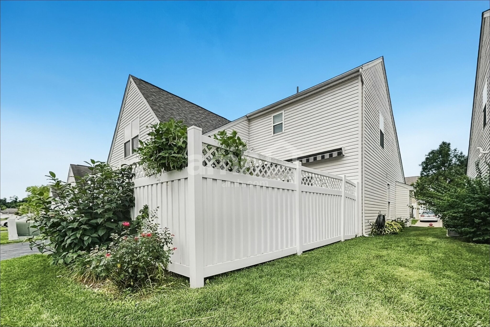Building Photo - 4206 N Gensen Loop