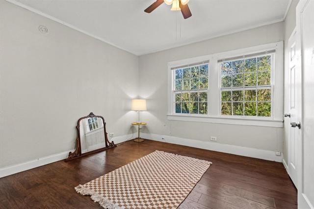 Building Photo - 1310 W Morton St