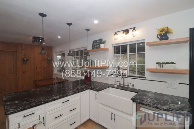 Building Photo - 4010 Imperial Dr