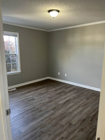 Building Photo - 1204 Stephens St