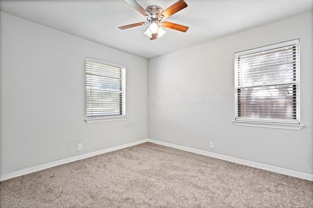 Building Photo - 2942 Esterbrook Dr