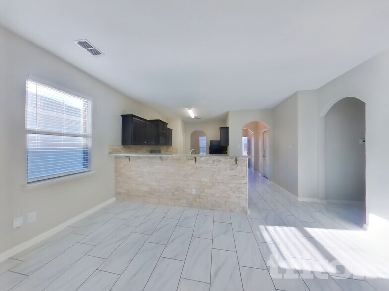 Building Photo - 1342 Barrel Dr