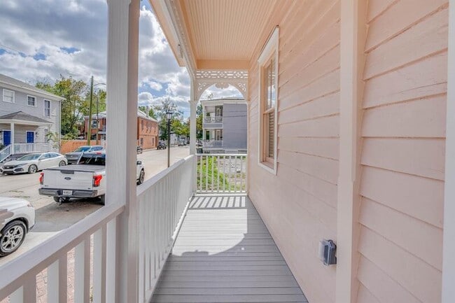 Building Photo - 1403 Jefferson St