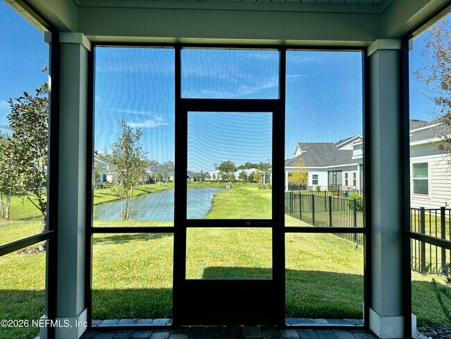 Building Photo - 124 Killarney Ave