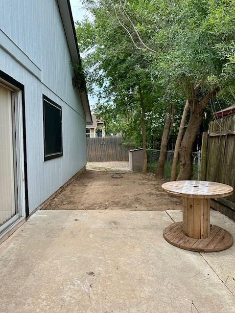 Building Photo - 3701 Leafield Dr