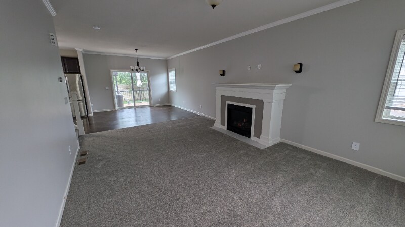 Building Photo - 2568 Vierling Dr E
