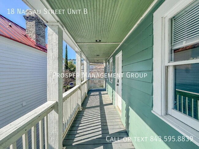 Primary Photo - Bright & Spacious 1-Bedroom Upstairs Apart...