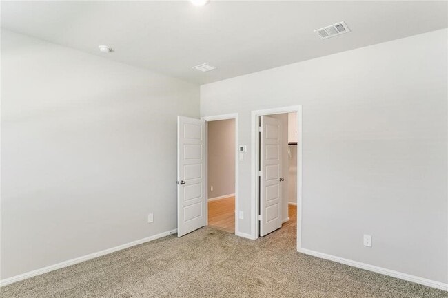 Building Photo - 3116 Pecan Farm Ln