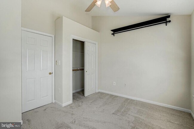 Building Photo - 6563 McKenna Way