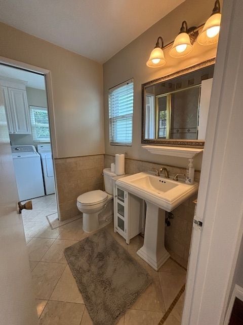 Building Photo - 8640 Ardendale Ave