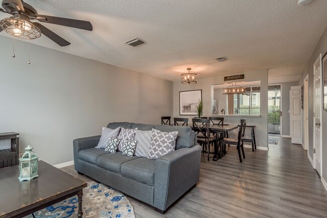 Building Photo - Andover Circle