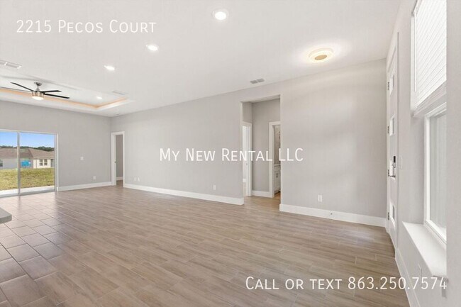 Building Photo - 2215 Pecos Ct