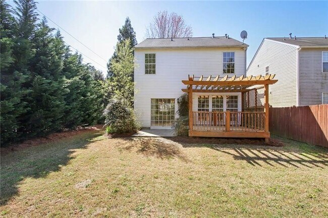 Building Photo - Traditional Cottage Style home with Loft
