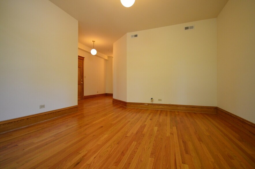 Building Photo - 3724 N Fremont St