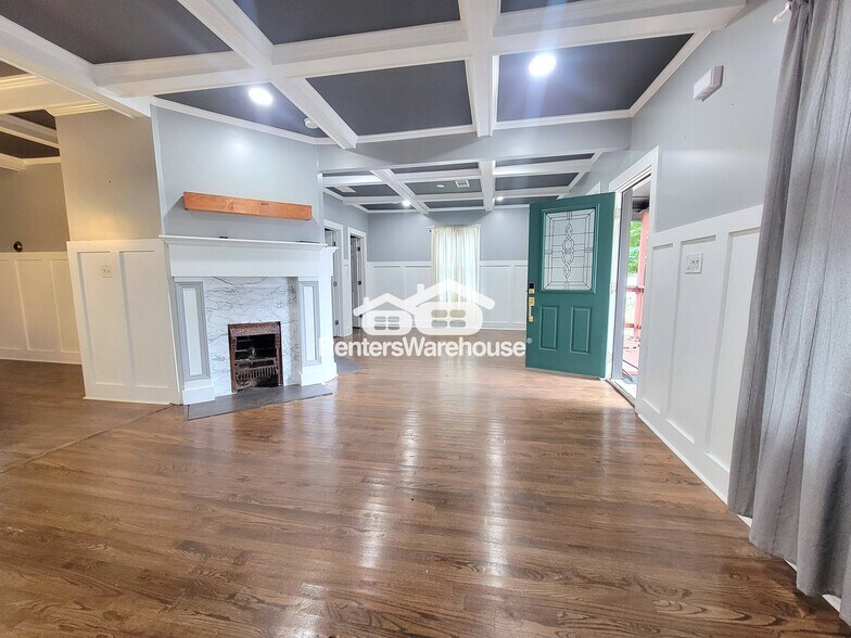Building Photo - 170 Haygood Ave SE