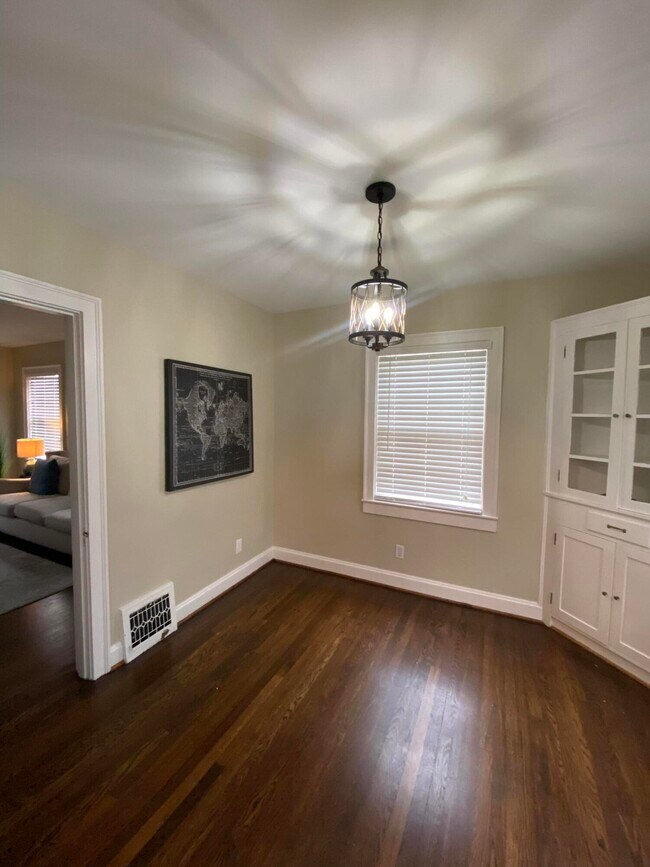 Building Photo - 318 Arcadia Park