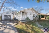 Building Photo - 1647 Eleanor Ave