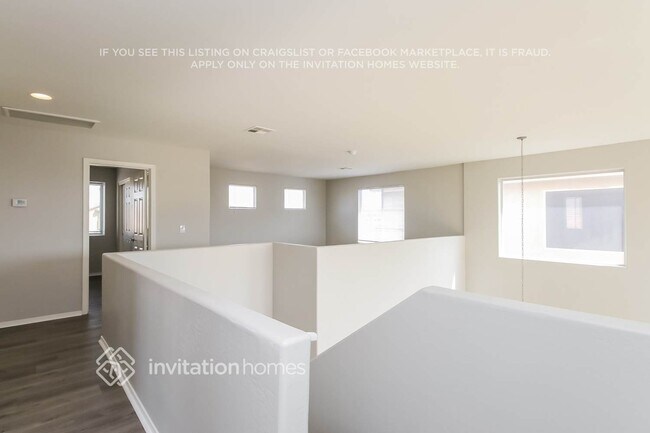 Building Photo - 2901 W Angel Way