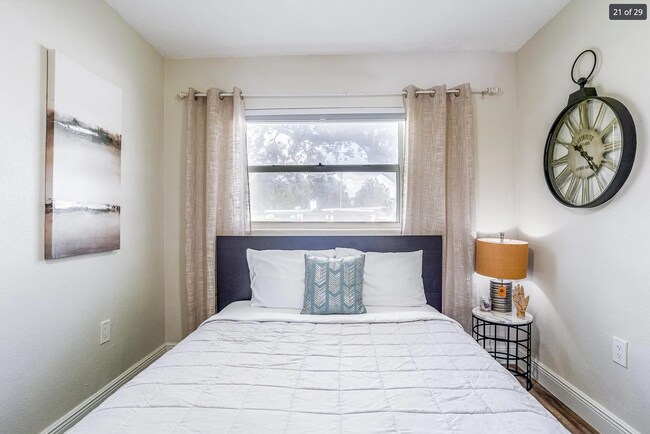 Building Photo - 4112 Dublin St