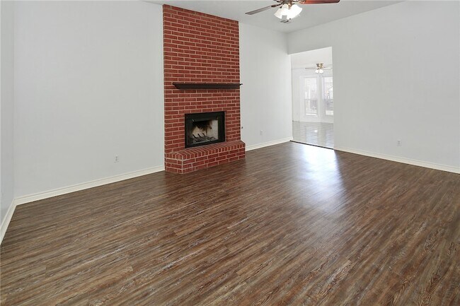 Building Photo - 3800 Stony Creek Ln
