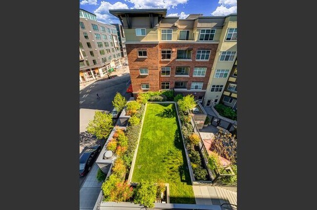 Interior secured yard with hot tub and BBQ area - 5450 Leary Ave NW