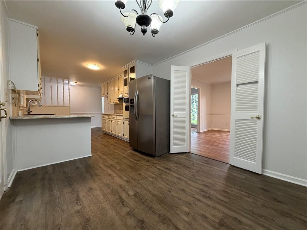 Building Photo - 4254 Burleigh Dr